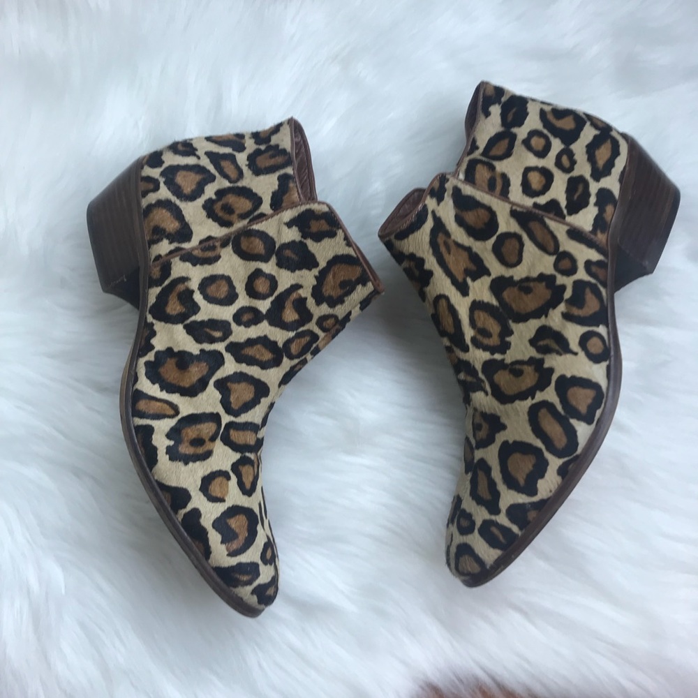 Sam Edelman Petty Ankle Boot In Leopard - Picture 3 of 8